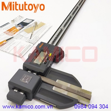 Thước cặp điện tử thân carbon Mitutoyo 552-303-10 (0-600/0.01mm)